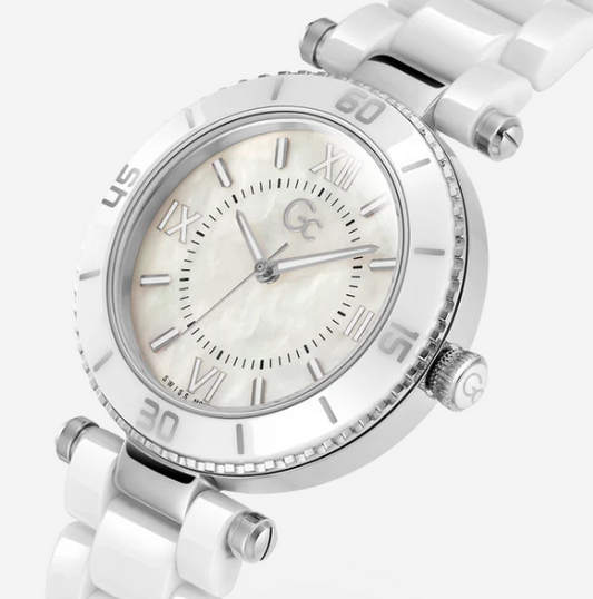 Montre Femme GC Sport Chic Collection - Bracelet Céramique Blanc